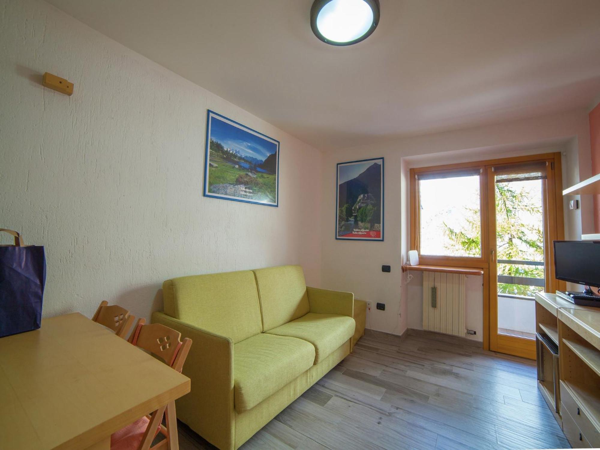 Contemporary Apartment In Breuil Cervinia Near Ski Area Экстерьер фото