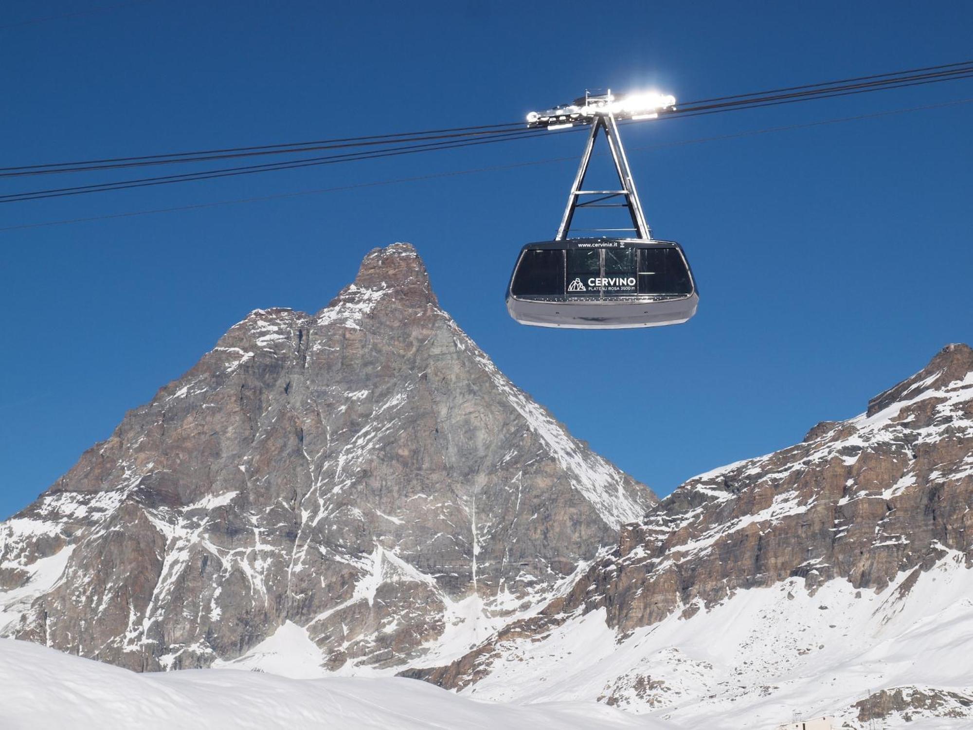 Contemporary Apartment In Breuil Cervinia Near Ski Area Экстерьер фото